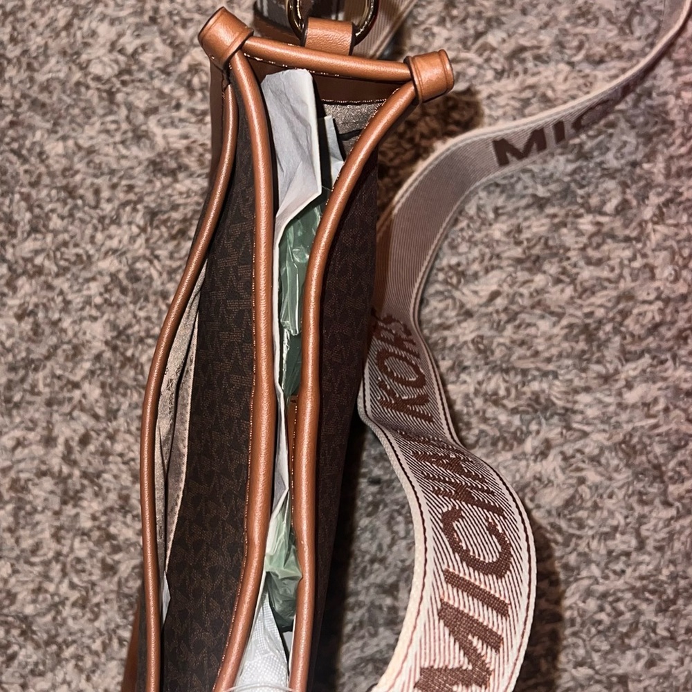 Michael Kors Dark Brown and Tan Messenger Bag - Picture 4 of 5